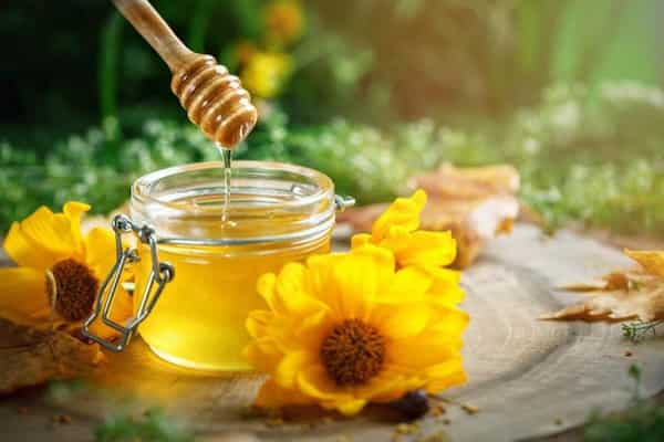 تصویر 2 از قیمت خرید عسل چهل گیاه خوانسار با فروش عمده